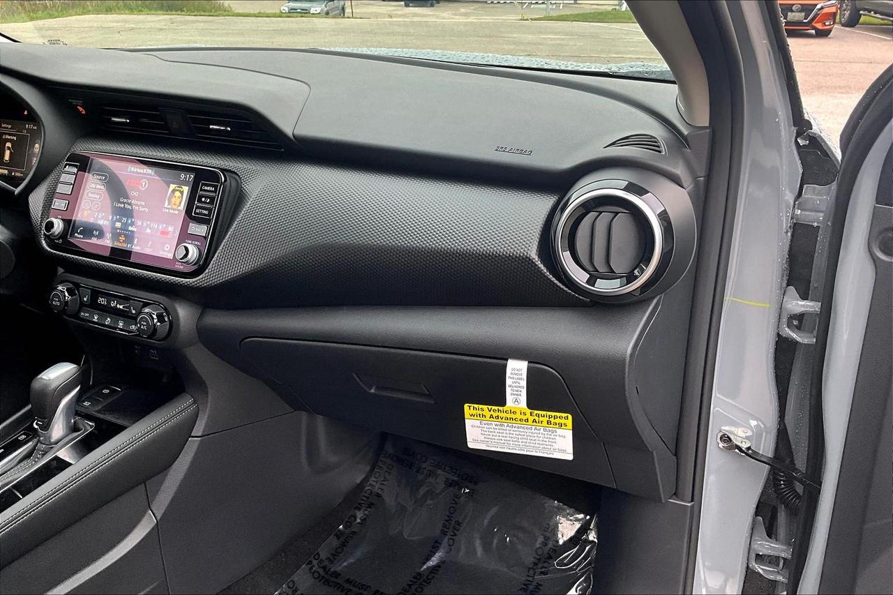 2025 Nissan Kicks Play SV 4dr Front-Wheel Drive Photo