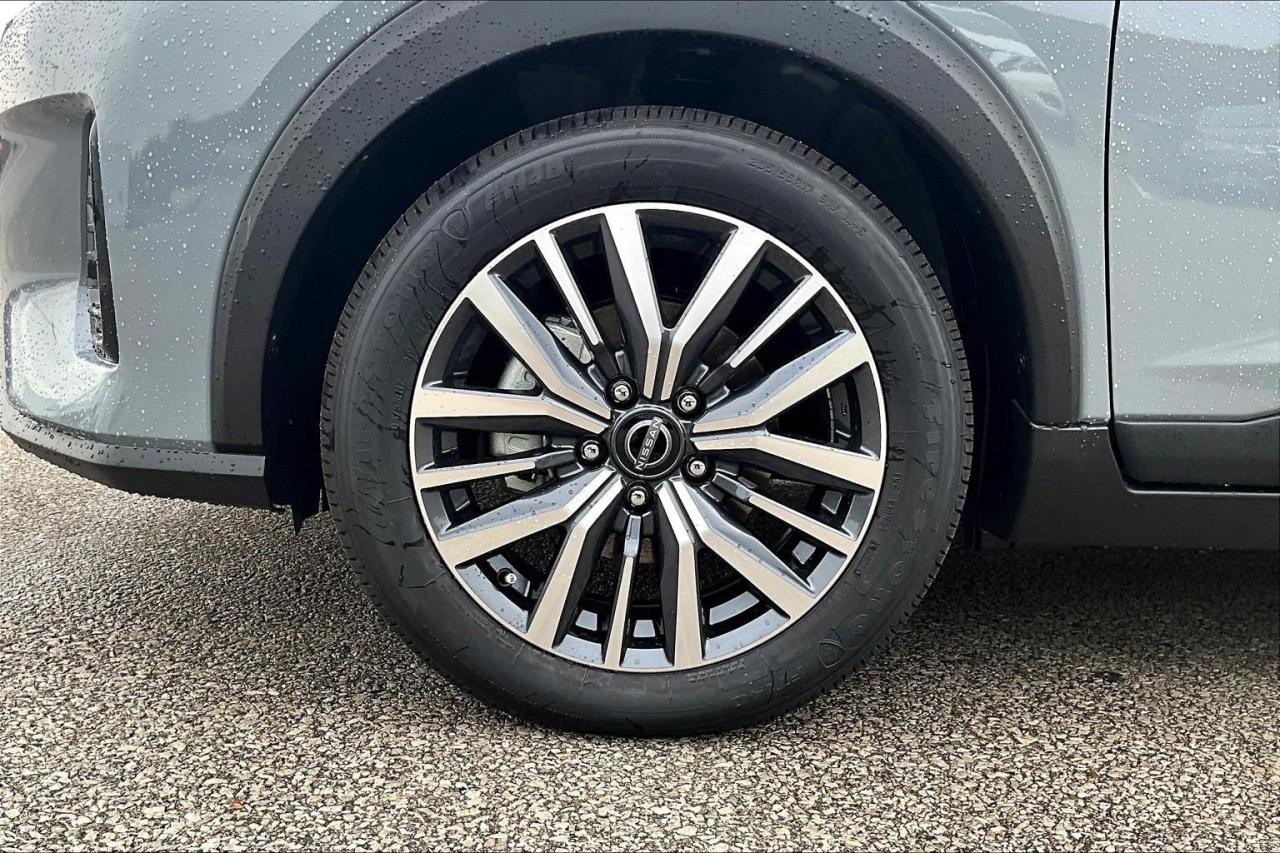 2025 Nissan Kicks Play SV 4dr Front-Wheel Drive Photo