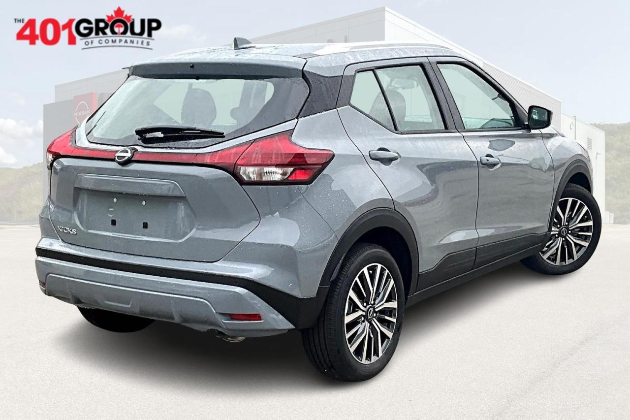 2025 Nissan Kicks Play SV 4dr Front-Wheel Drive Photo