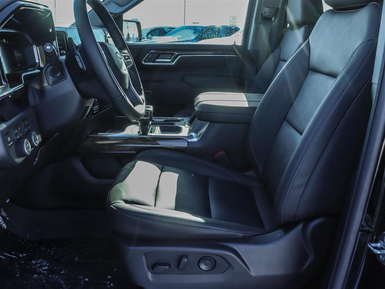 2026 Chevrolet Silverado 1500 Crew Cab Short Box 4-Wheel Drive LT Trail Boss Photo