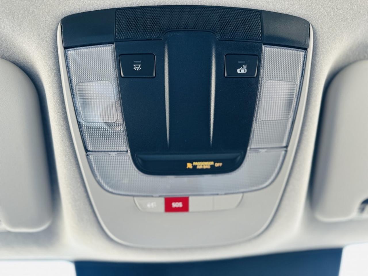 2025 Kia NIRO EX Photo