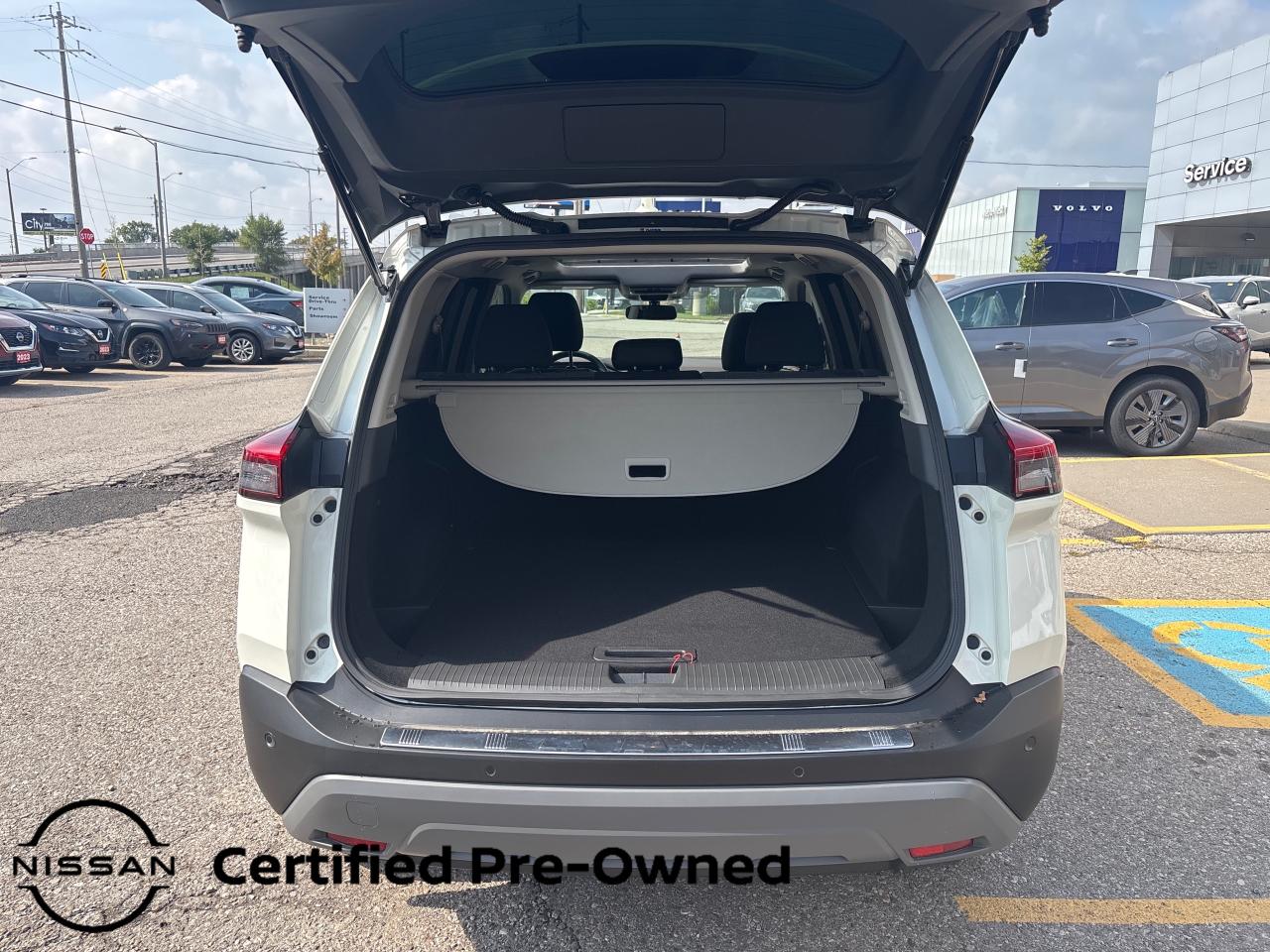 2023 Nissan Rogue SV Moonroof 4dr All-Wheel Drive Sport Utility Photo