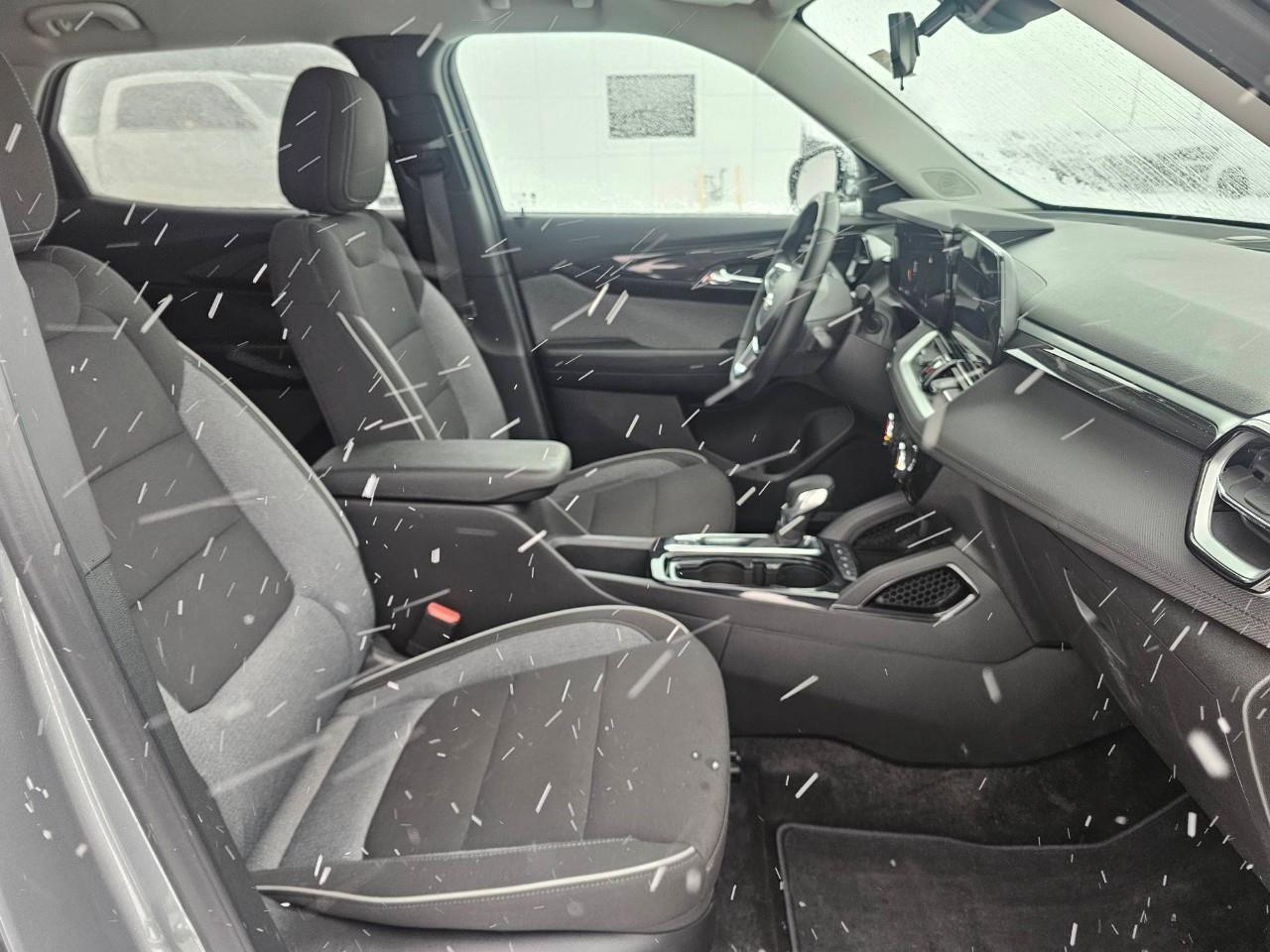 2024 Chevrolet TrailBlazer LT 4dr All-Wheel Drive Photo