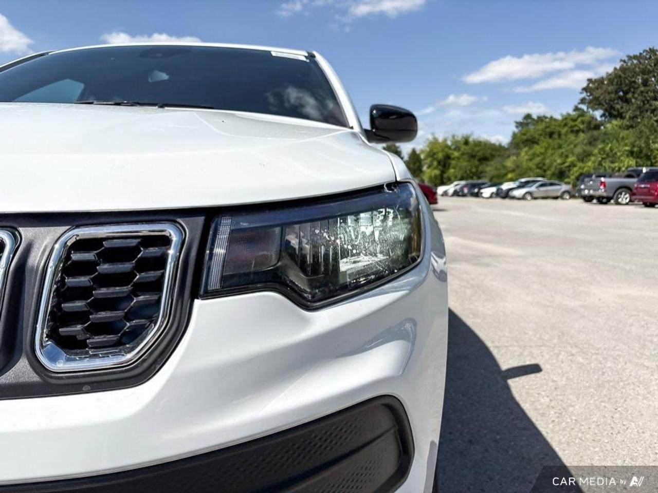 2025 Jeep Compass Sport 4dr 4x4 Photo