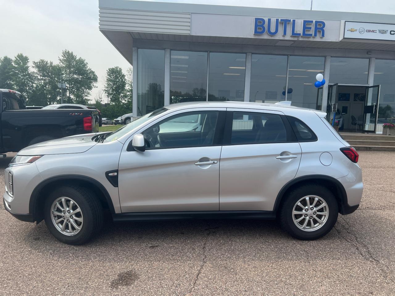 2020 Mitsubishi RVR SE 4dr Front-wheel Drive Photo