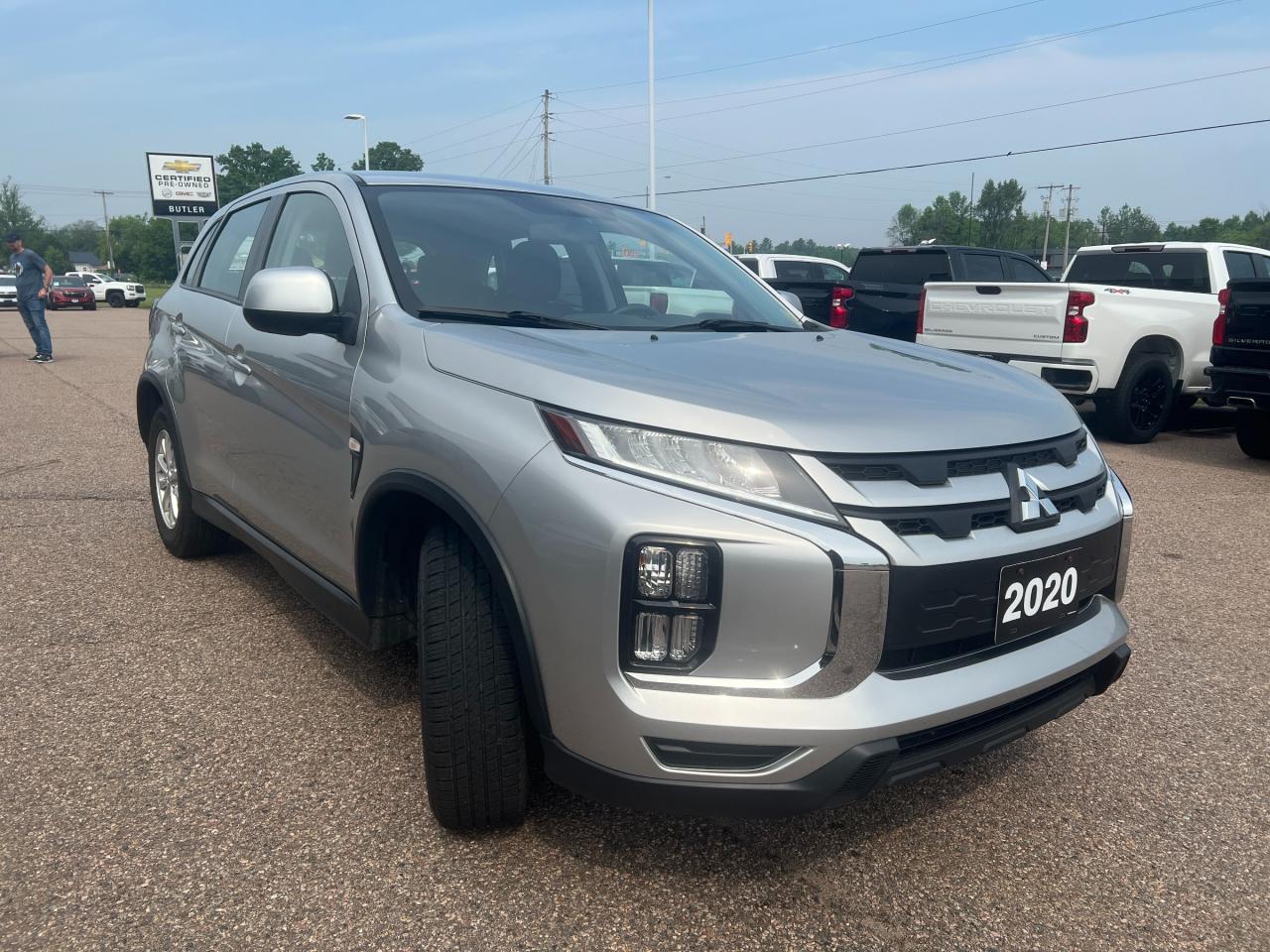 2020 Mitsubishi RVR SE 4dr Front-wheel Drive Photo3