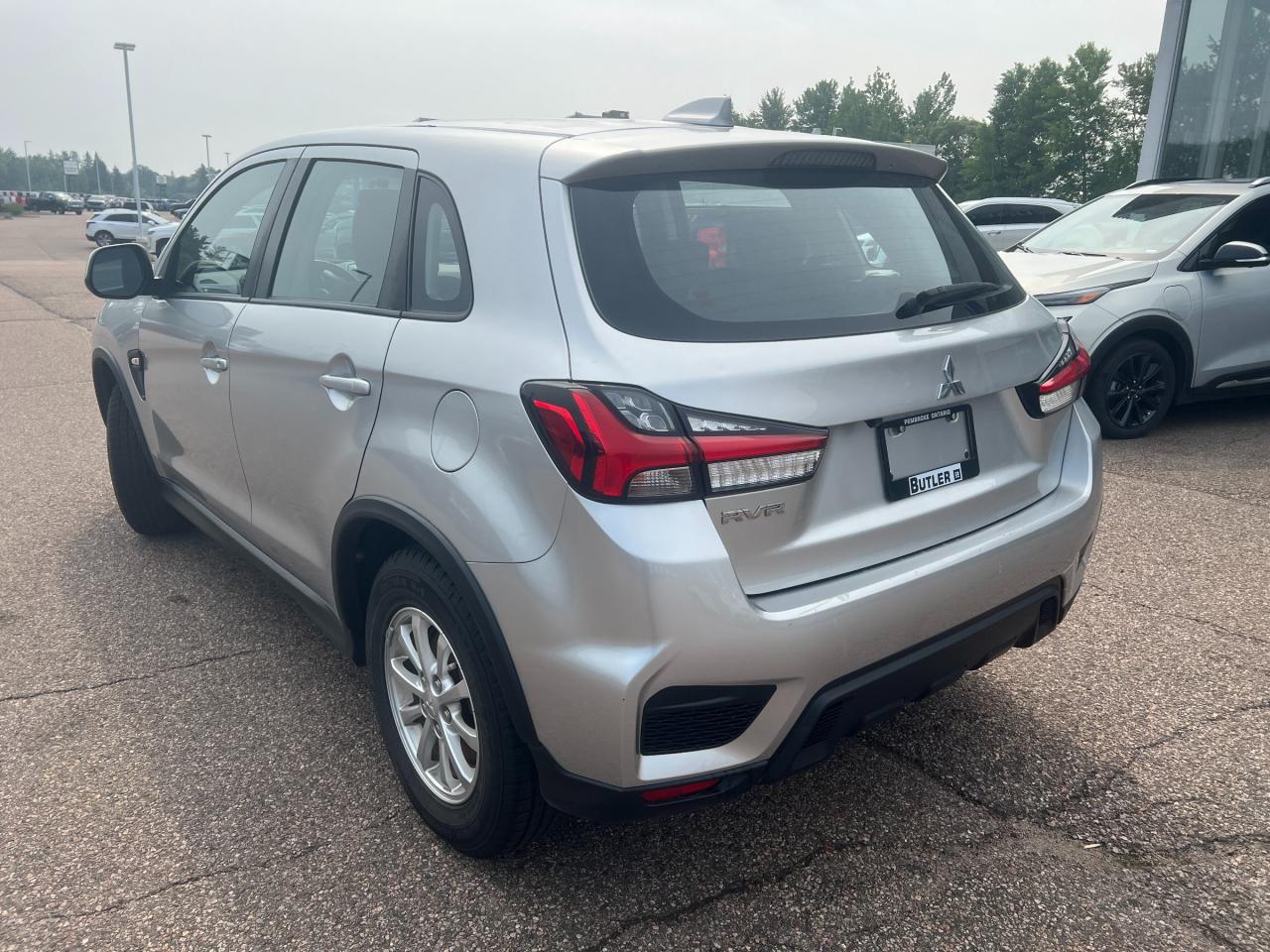 2020 Mitsubishi RVR SE 4dr Front-wheel Drive Photo