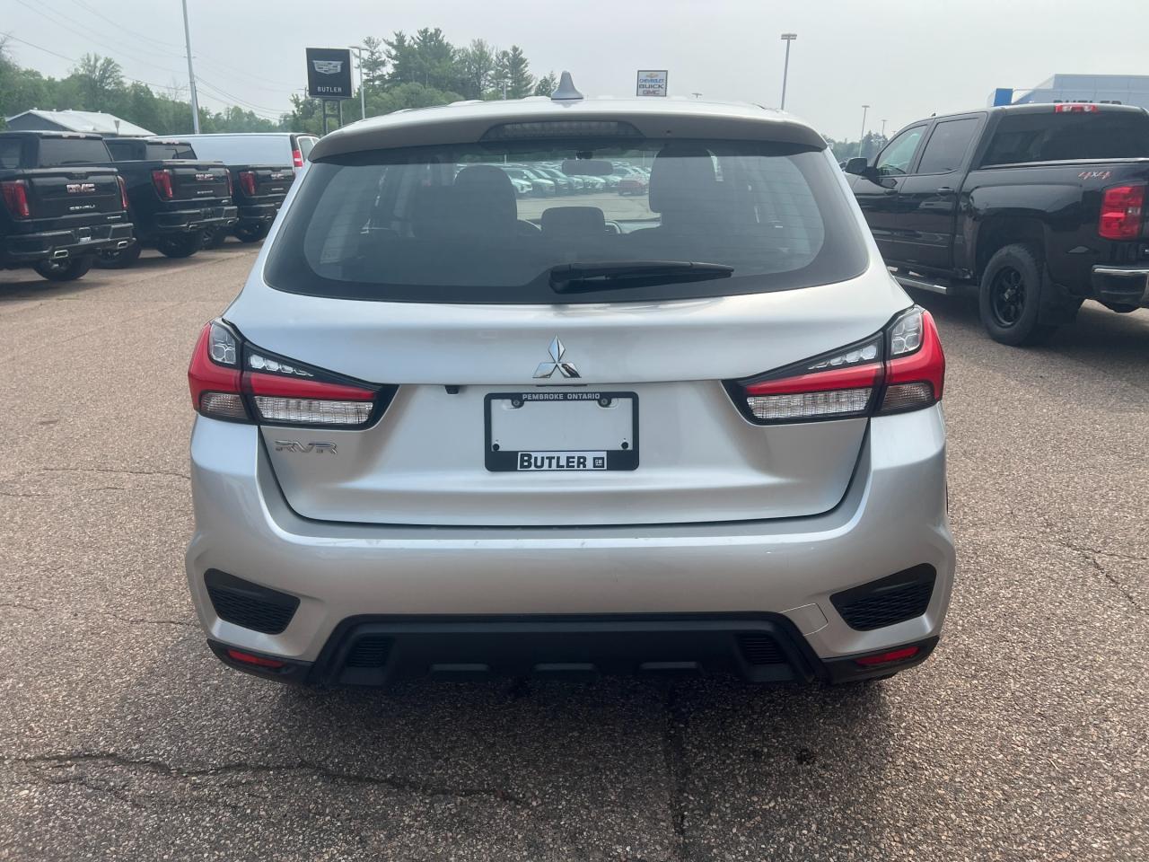 2020 Mitsubishi RVR SE 4dr Front-wheel Drive Photo