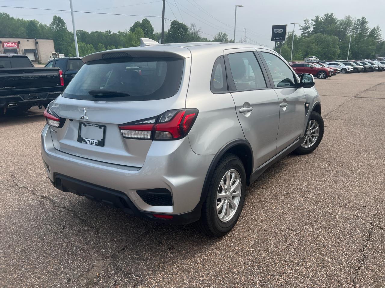 2020 Mitsubishi RVR SE 4dr Front-wheel Drive Photo