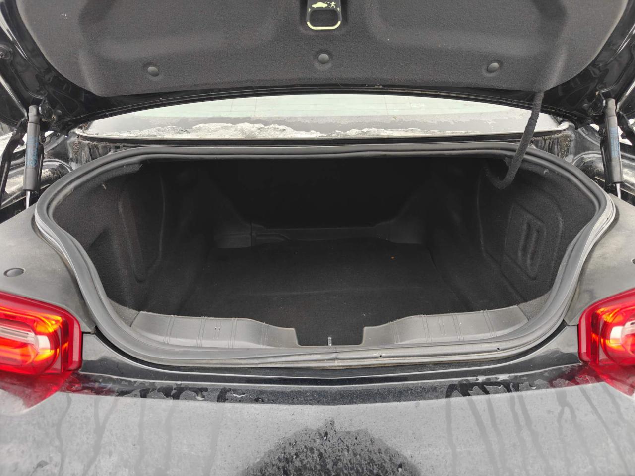 2019 Chevrolet Camaro 1LT 2dr Coupe Photo