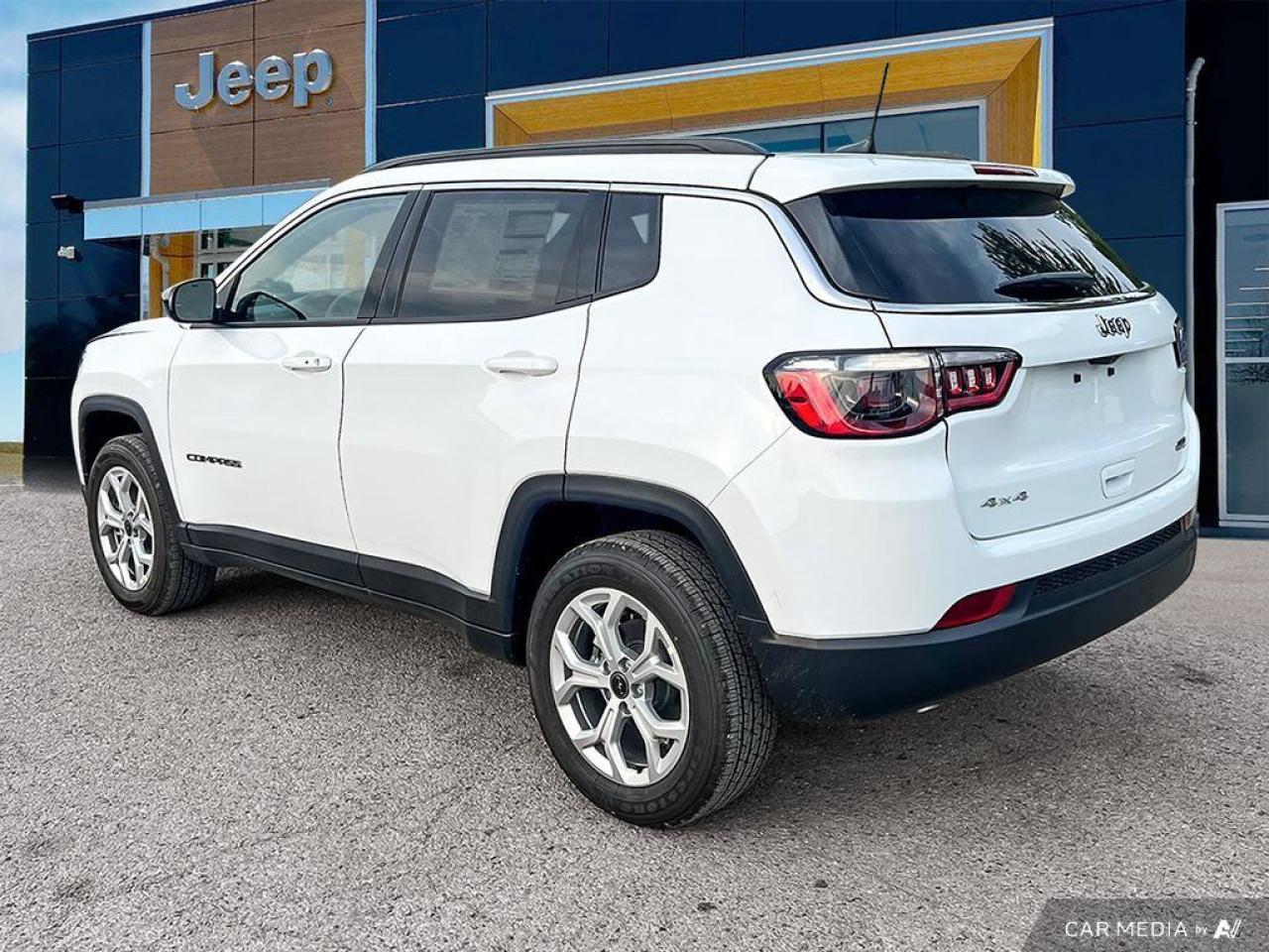 2025 Jeep Compass North 4dr 4x4 Photo3