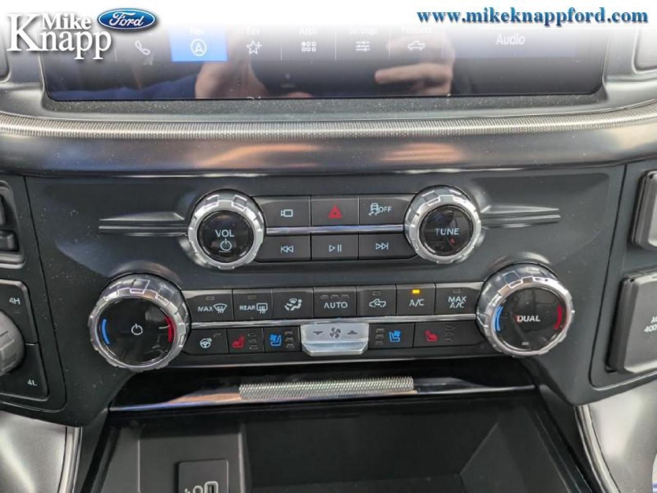 2025 Ford F-150 Lariat Photo