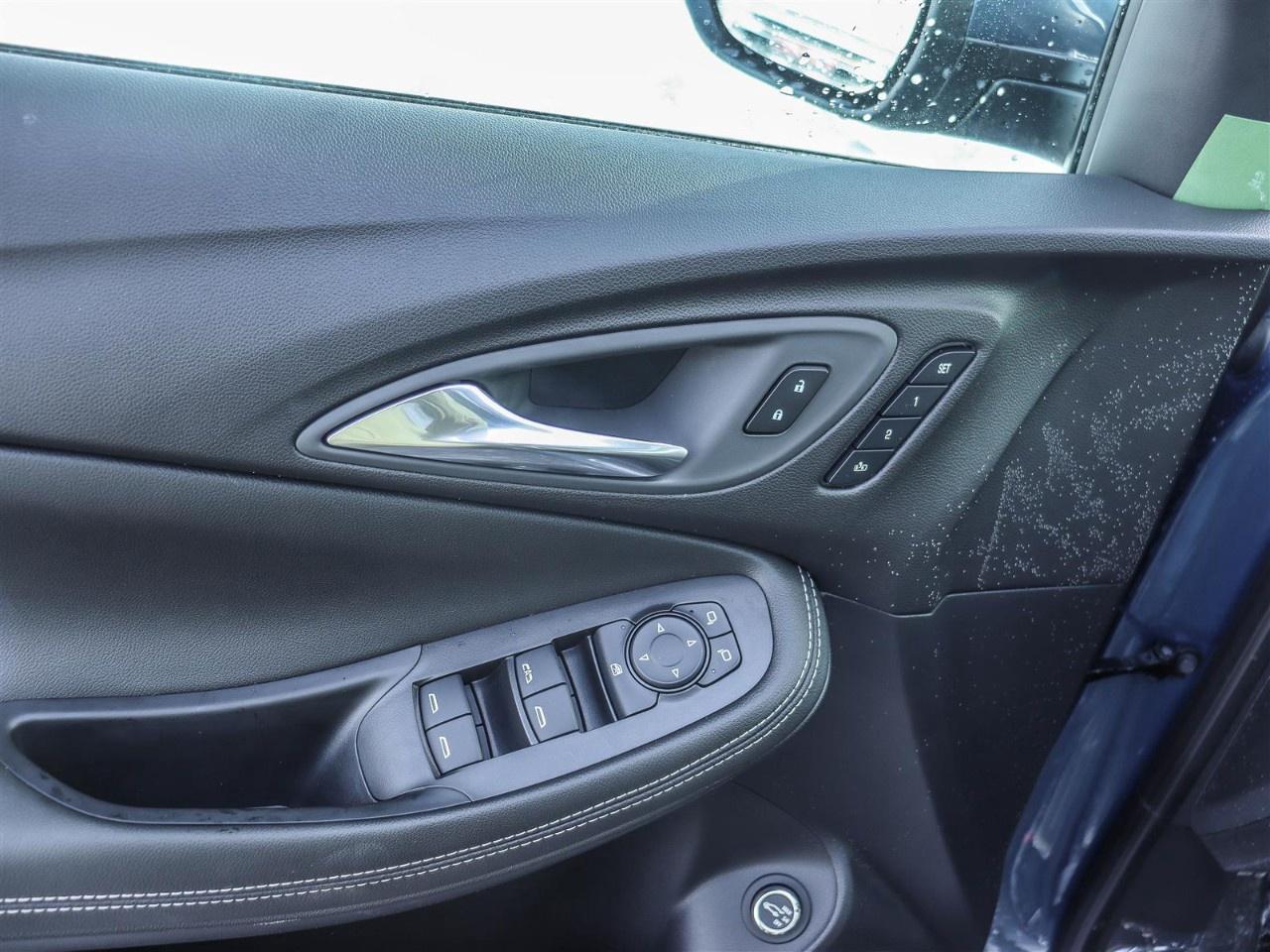 2026 Buick Encore GX Avenir AWD Photo