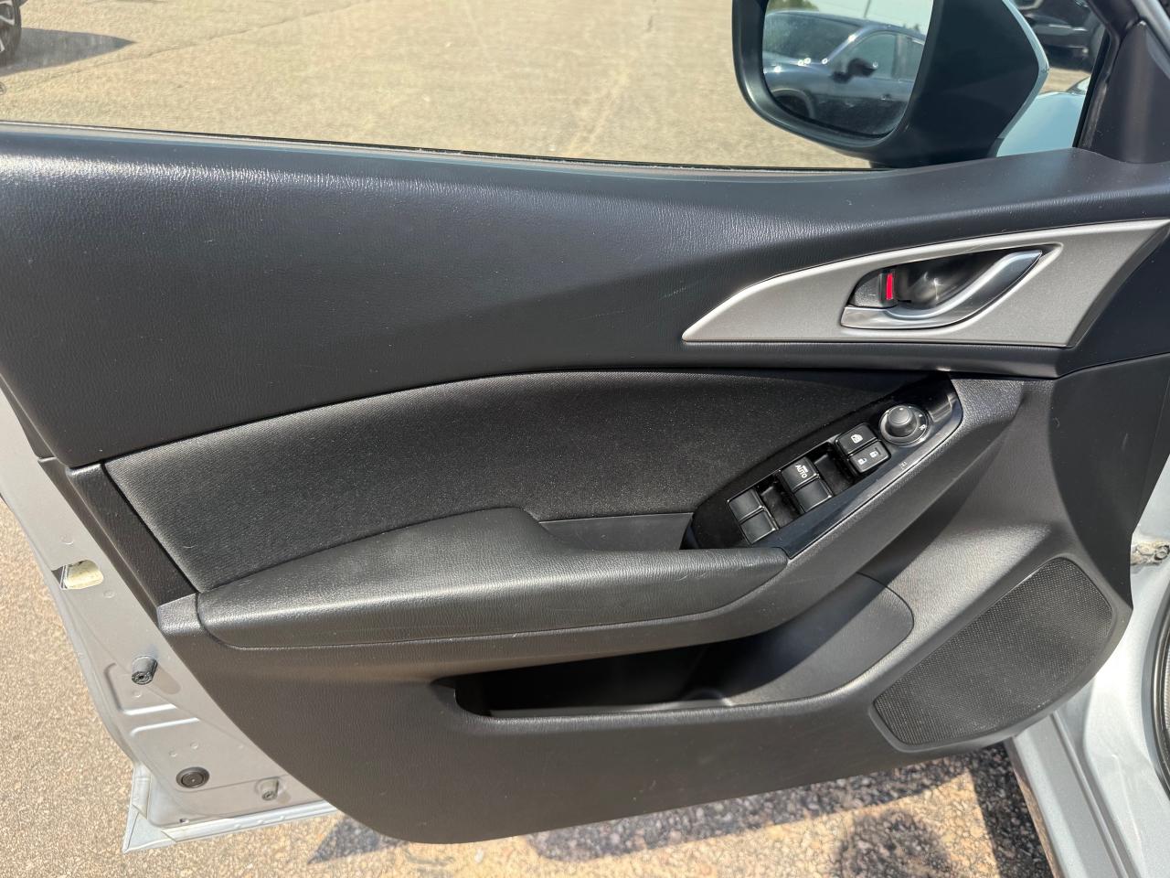 2018 Mazda 3 GT (A6) 4dr Sedan Photo