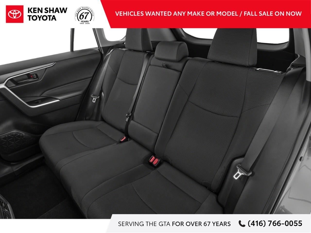 2025 Toyota RAV4 LE 4dr All-wheel Drive Photo