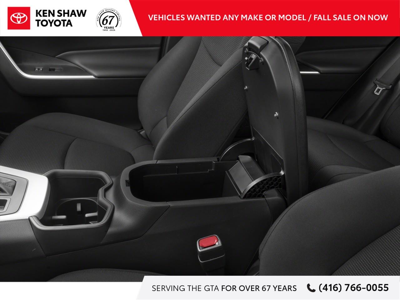 2025 Toyota RAV4 LE 4dr All-wheel Drive Photo