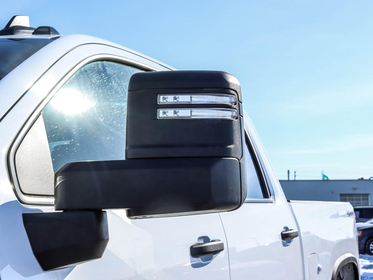 2026 Chevrolet SILVERADO 2500HD 4WD Crew Cab Standard Box Custom Photo