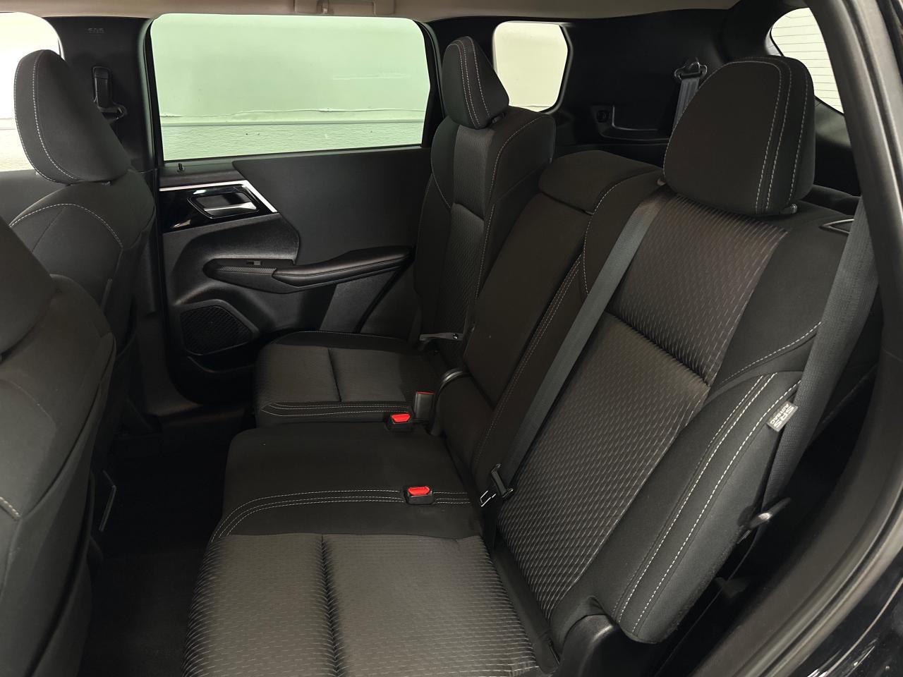 2023 Mitsubishi Outlander ES 4dr S-AWC Photo