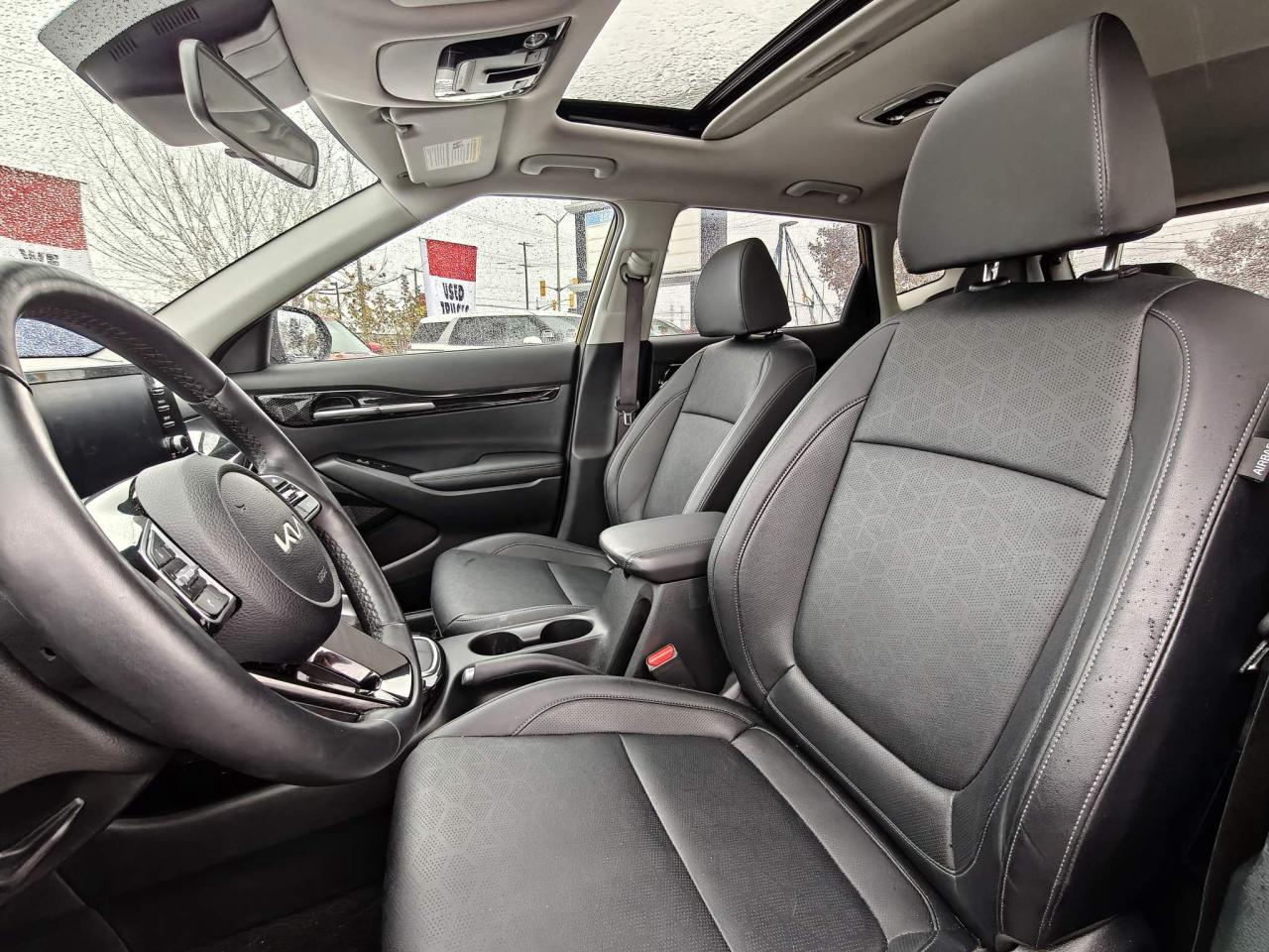 2024 Kia Seltos EX Premium 4dr All-Wheel Drive Photo