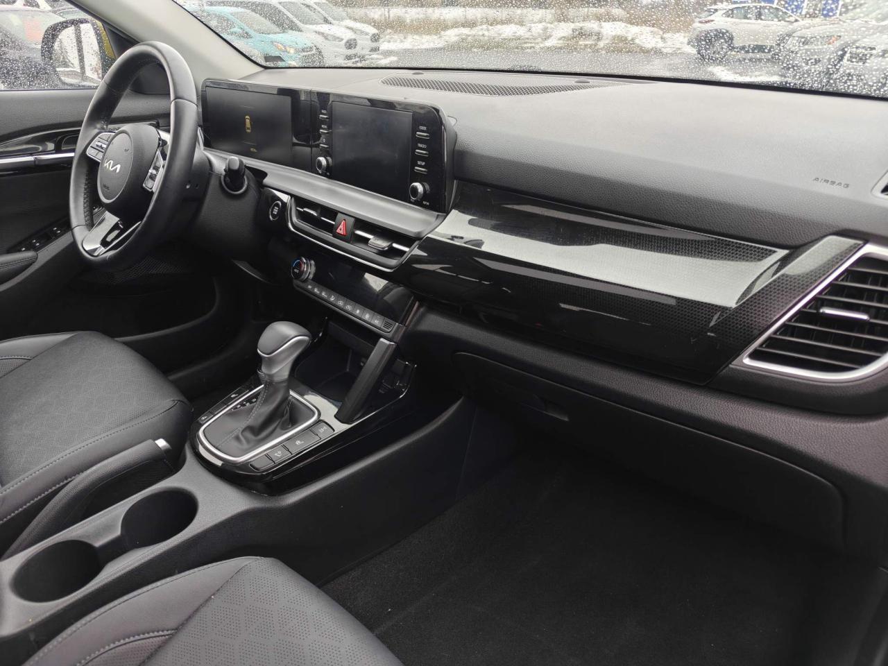 2024 Kia Seltos EX Premium 4dr All-Wheel Drive Photo