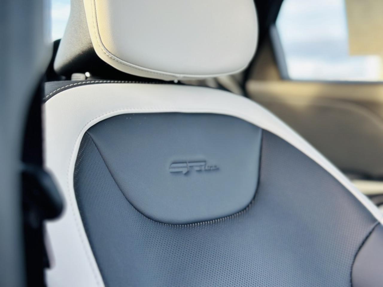 2025 Kia K4 GT-LINE LIMITED Photo