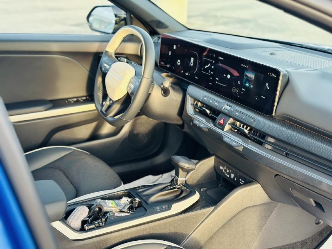 2025 Kia K4 GT-LINE LIMITED Photo