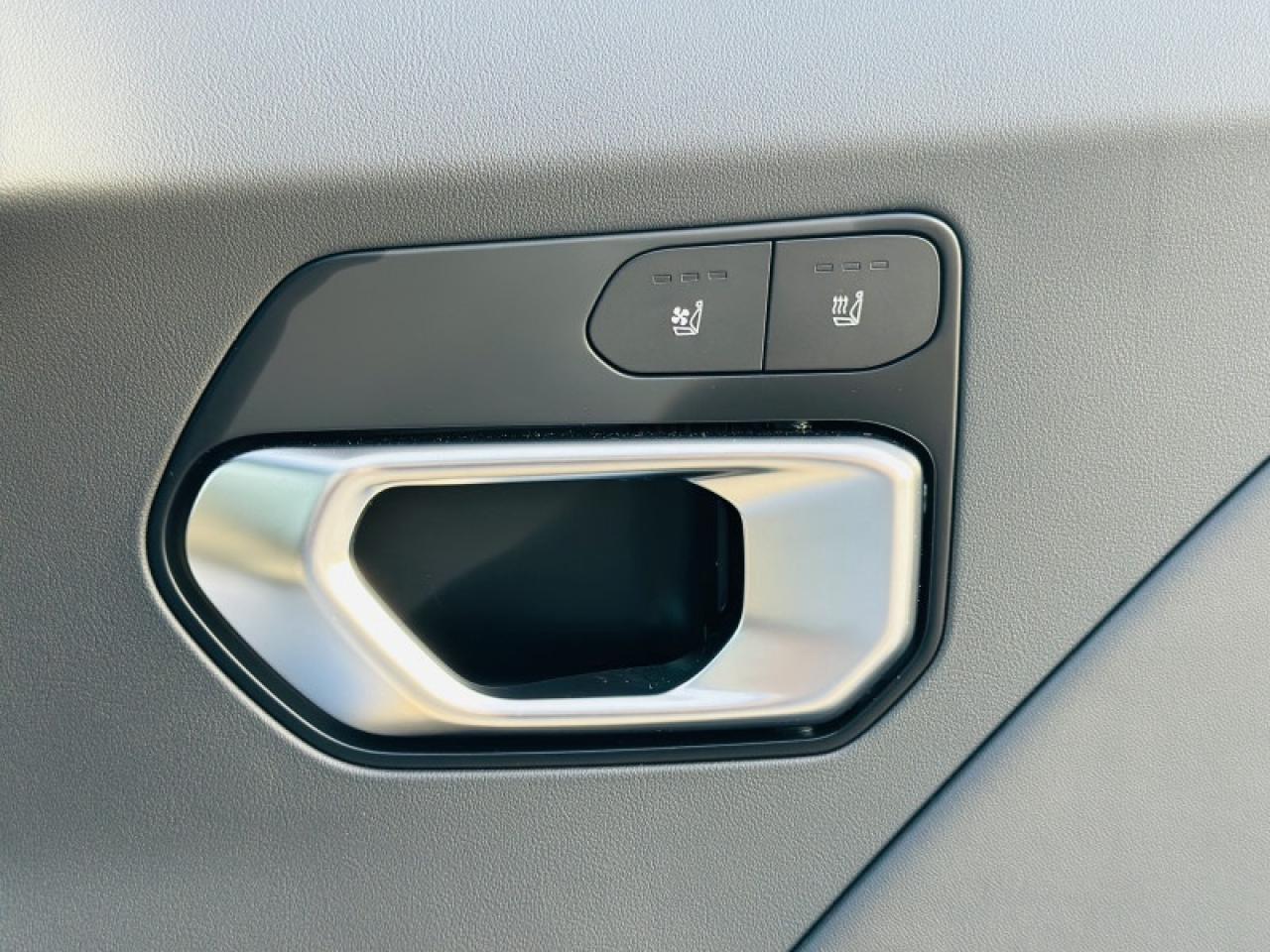 2025 Kia K4 GT-LINE LIMITED Photo