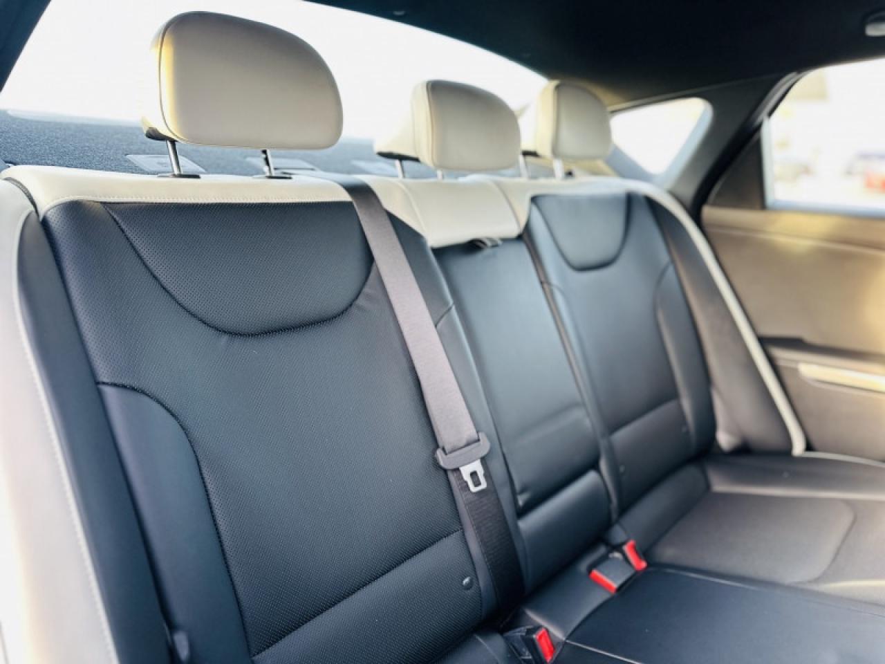 2025 Kia K4 GT-LINE LIMITED Photo