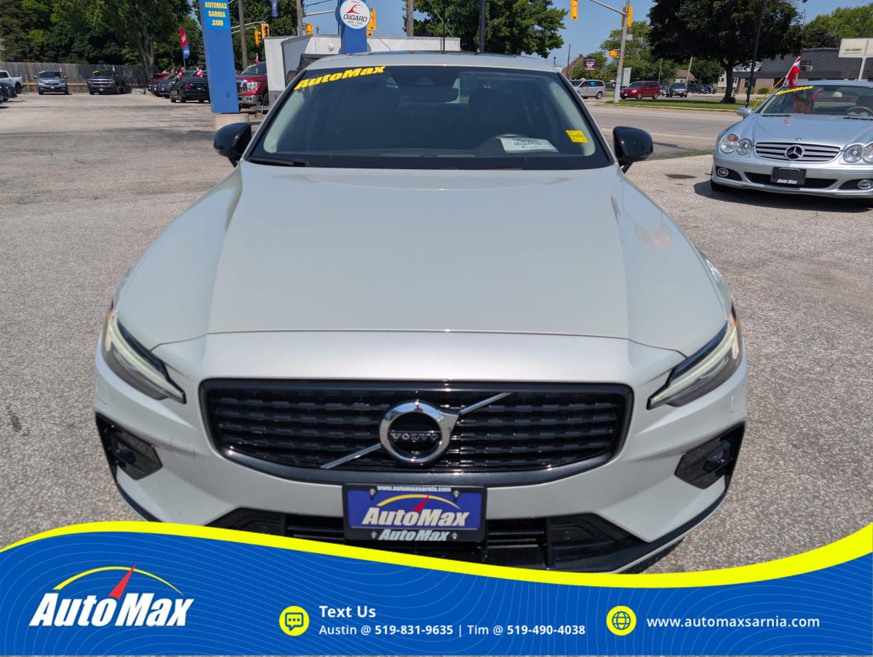 2022 Volvo S60 B5 Momentum 4dr All-Wheel Drive Sedan Photo