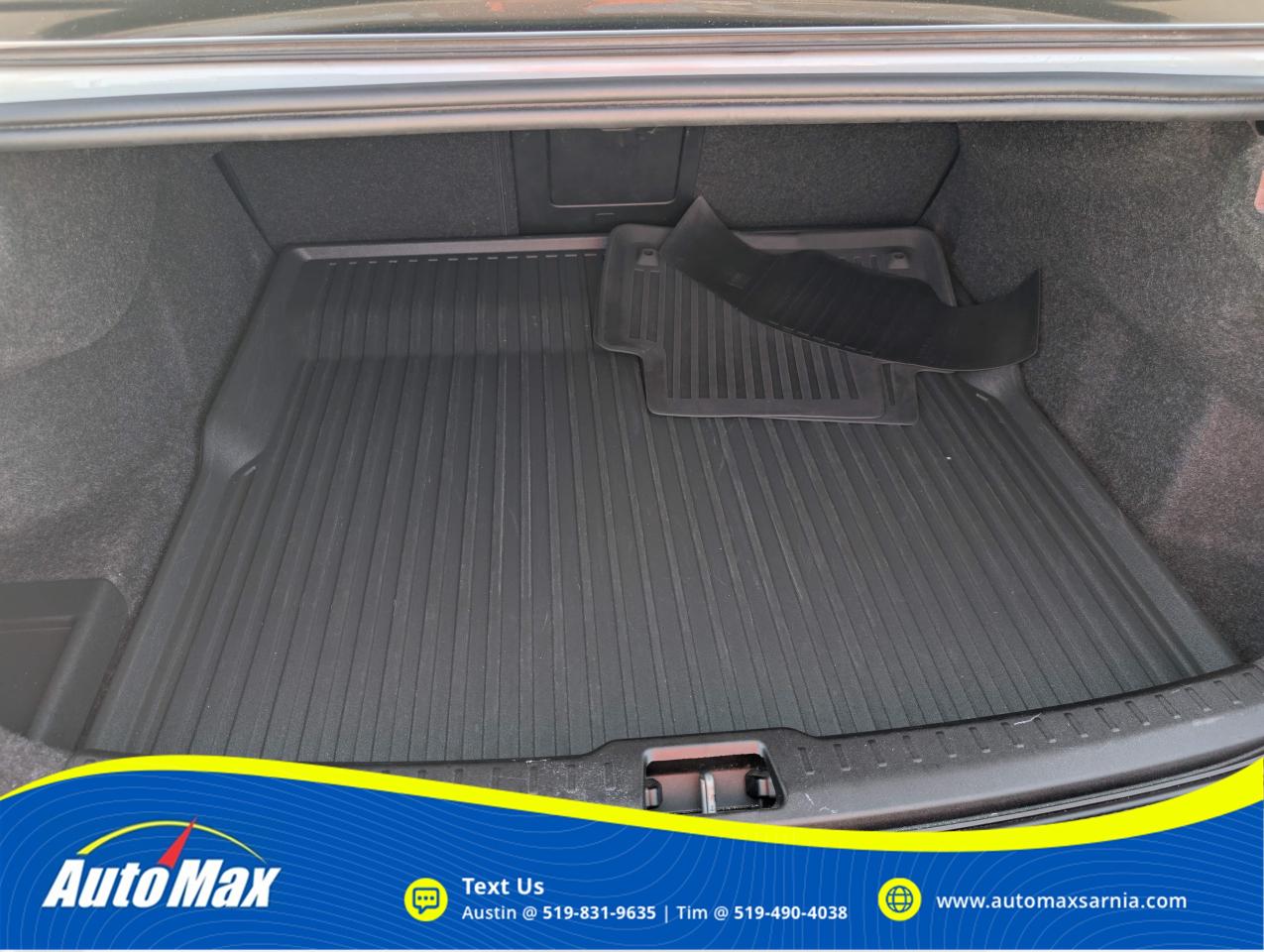 2022 Volvo S60 B5 Momentum 4dr All-Wheel Drive Sedan Photo