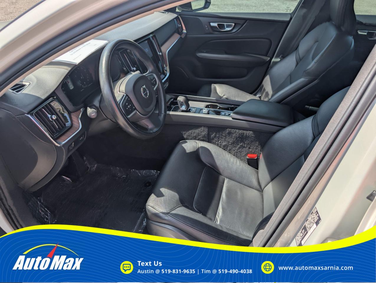 2022 Volvo S60 B5 Momentum 4dr All-Wheel Drive Sedan Photo