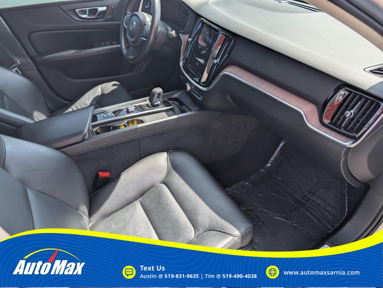 2022 Volvo S60 B5 Momentum 4dr All-Wheel Drive Sedan Photo