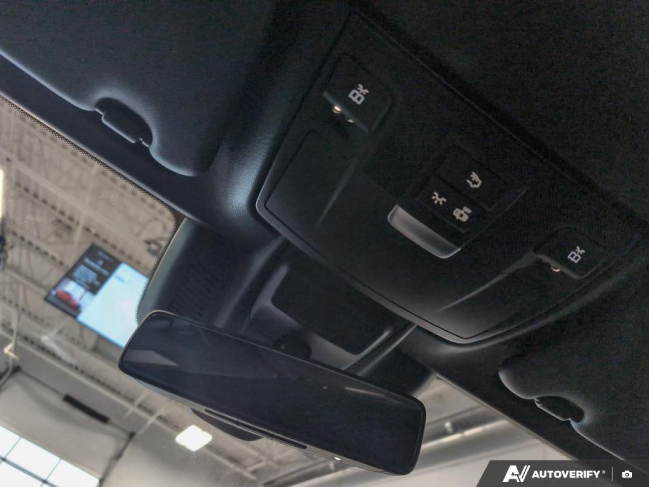 2018 Mercedes-Benz E-Class Base E 400 2dr 4MATIC Cabriolet Photo