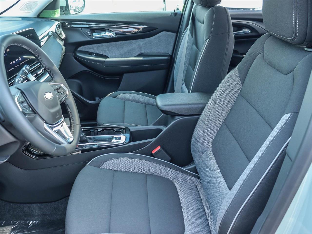 2026 Chevrolet TrailBlazer AWD 4dr LT Photo