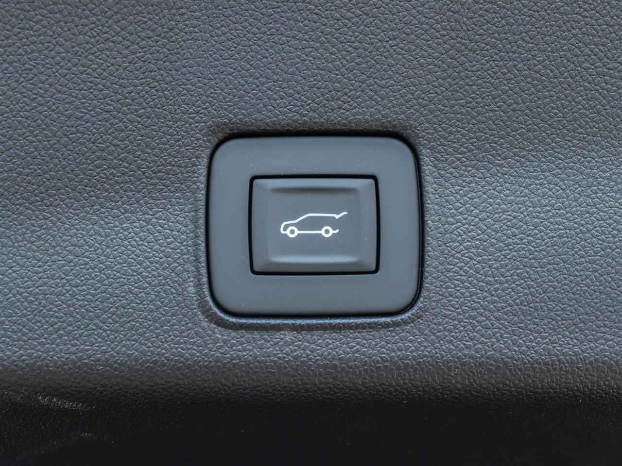 2026 Chevrolet TrailBlazer AWD 4dr LT Photo