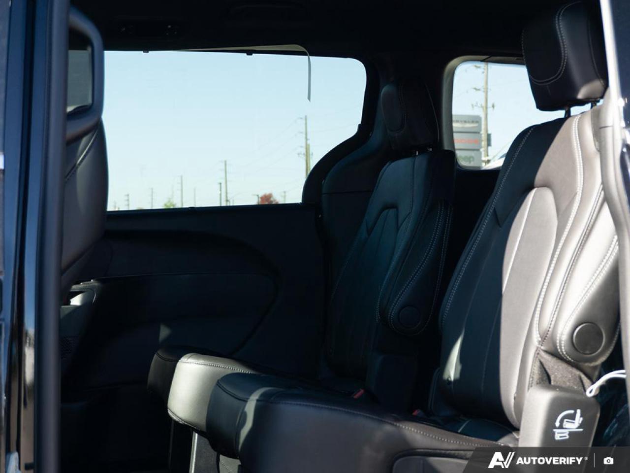 2026 Chrysler Grand Caravan SXT Front-Wheel Drive Passenger Van Photo