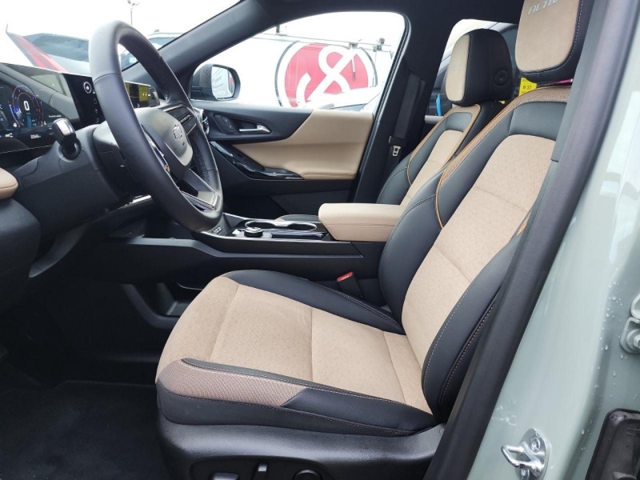 2025 Chevrolet Equinox ACTIV Photo