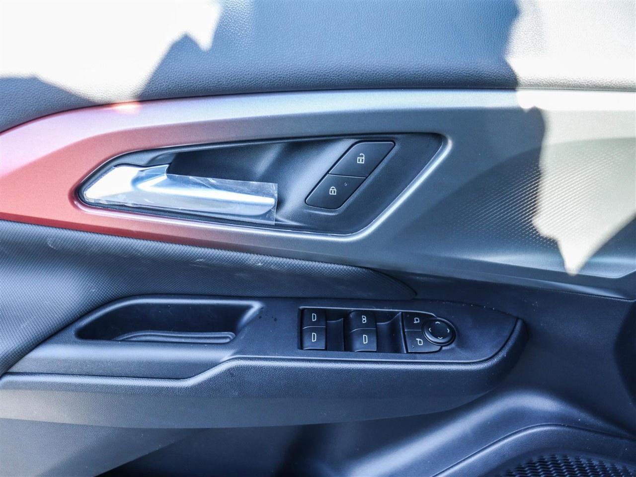 2026 Chevrolet Equinox EV 4dr RS Photo