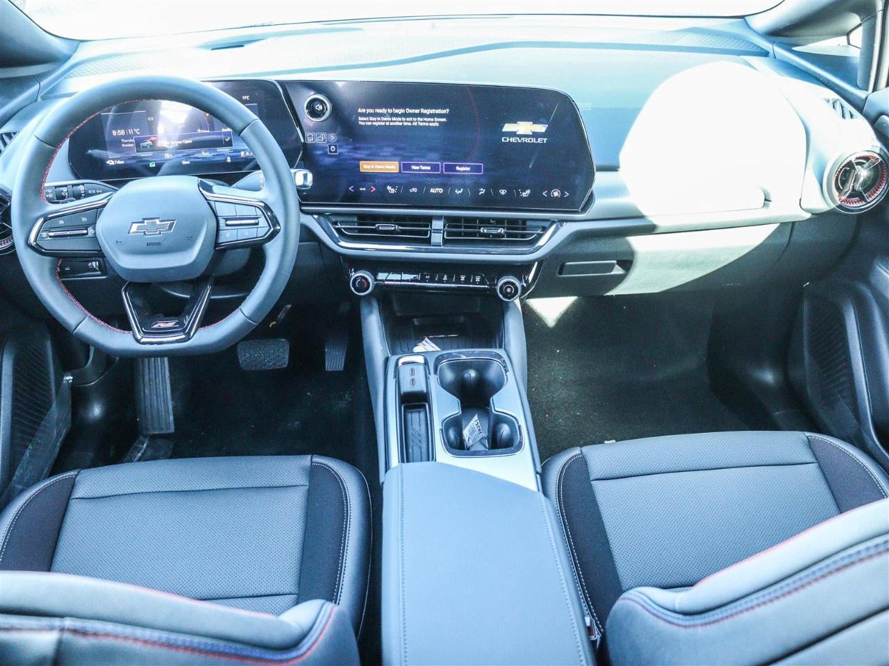 2026 Chevrolet Equinox EV 4dr RS Photo