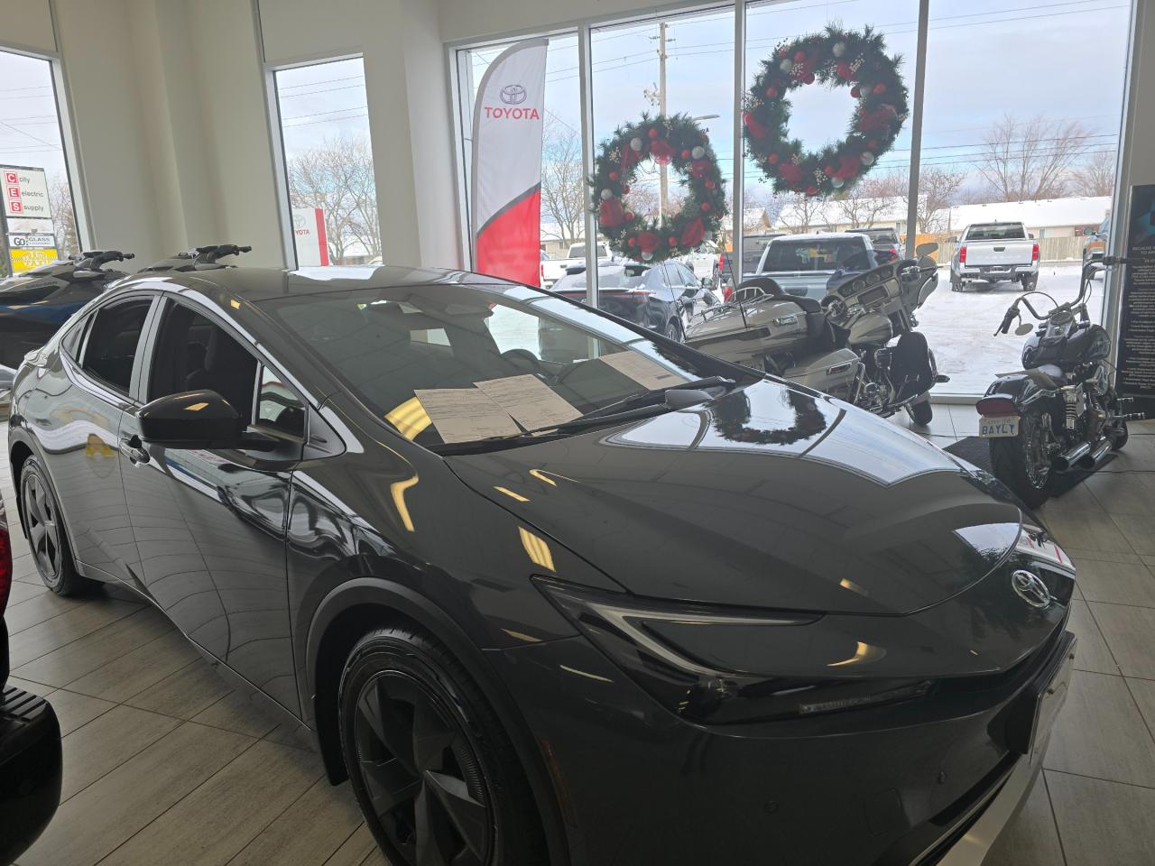 2026 Toyota Prius Plug-In Hybrid SE 5dr Hatchback Photo