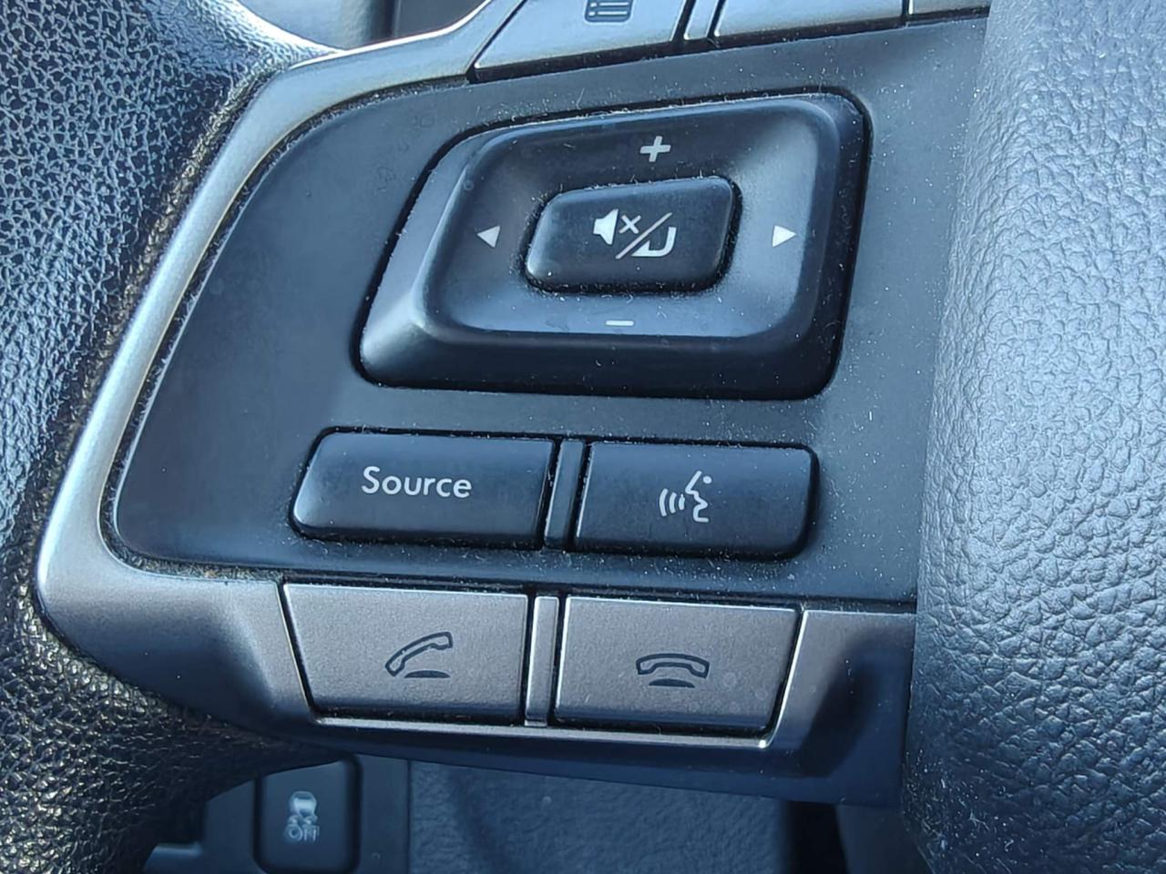 2016 Subaru Impreza 2.0i Touring Package (M5) 4dr Hatchback Photo