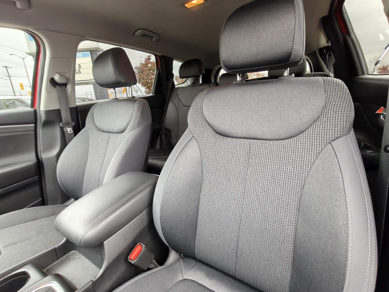2020 Hyundai Santa Fe Essential 2.4 w/Safety Package 4dr All-Wheel Drive Photo