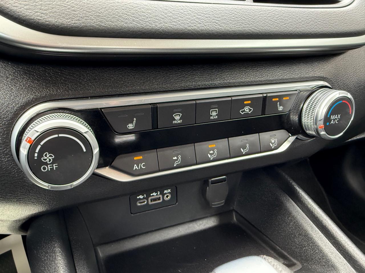 2021 Nissan Altima 2.5 SE All-Wheel Drive Sedan Photo