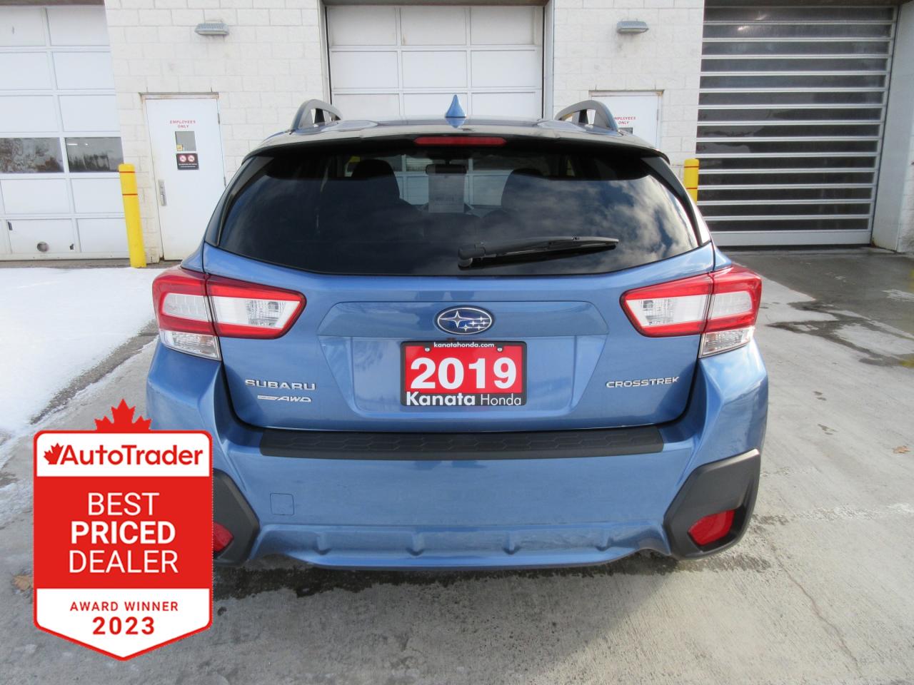 2019 Subaru Crosstrek Touring (CVT) 4dr All-Wheel Drive Photo4