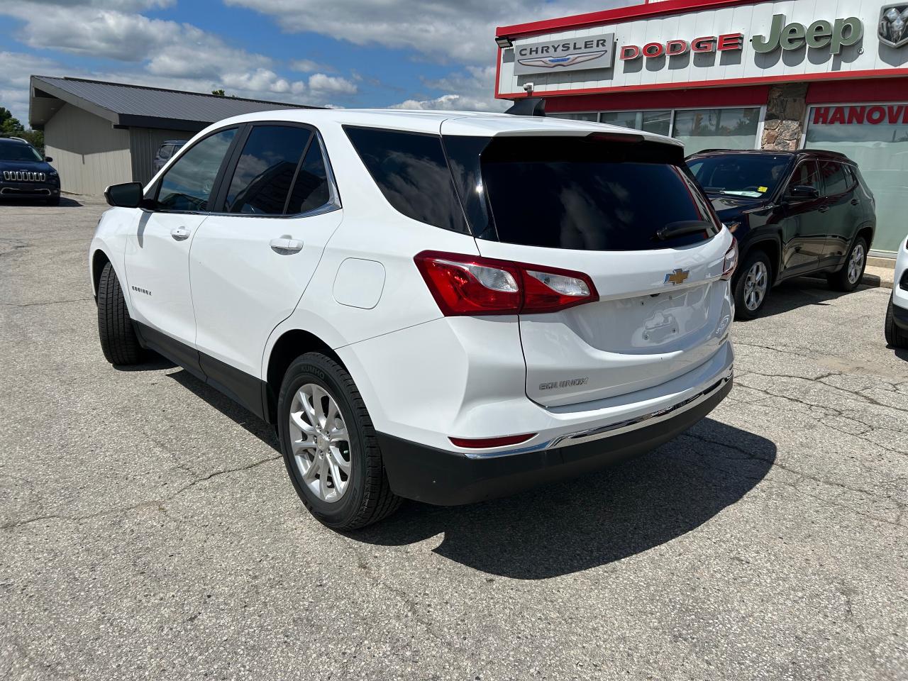 2021 Chevrolet Equinox LT w/1LT All-Wheel Drive Photo2