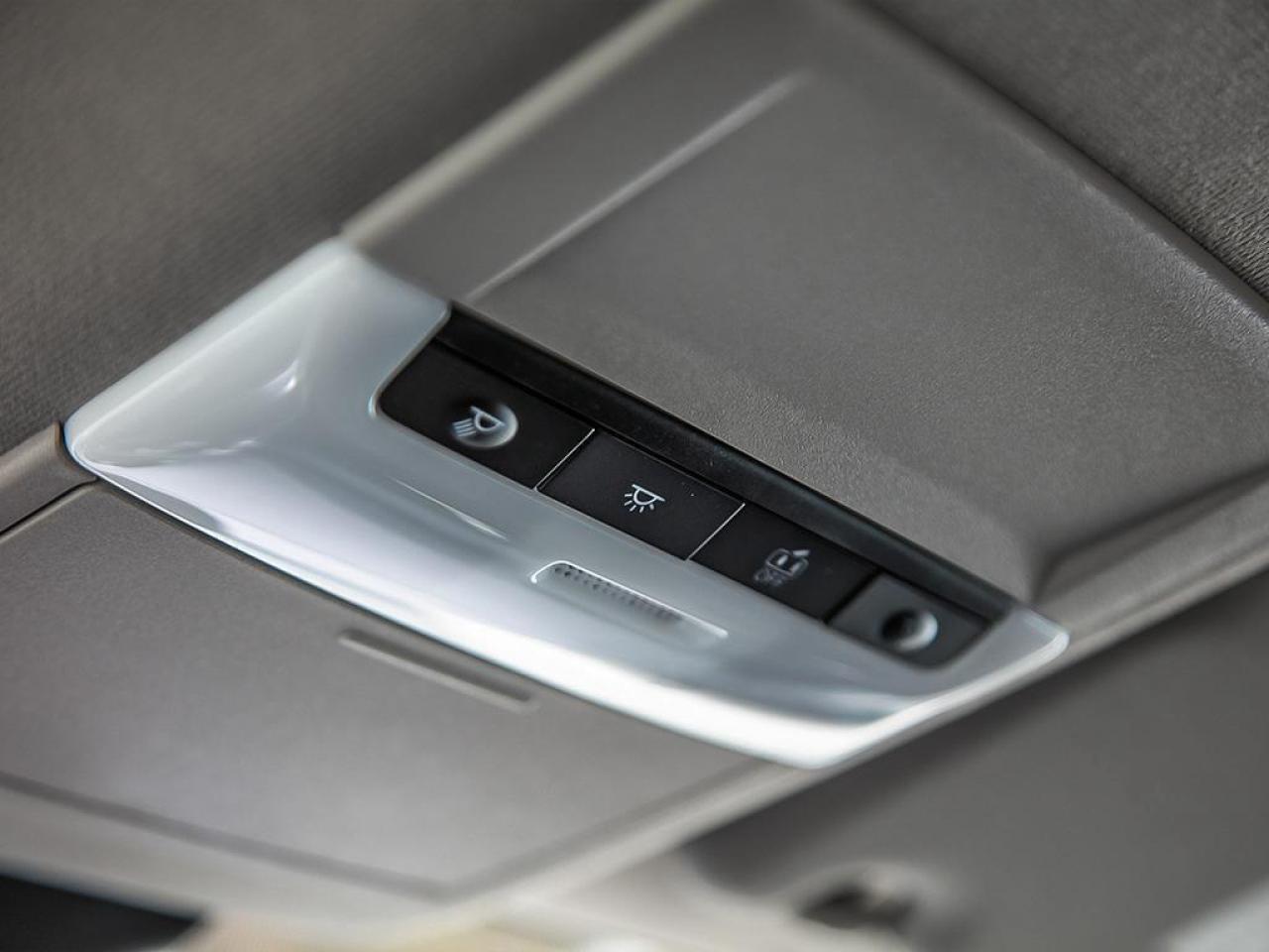 2025 Nissan Sentra SV 4DR SEDAN Photo