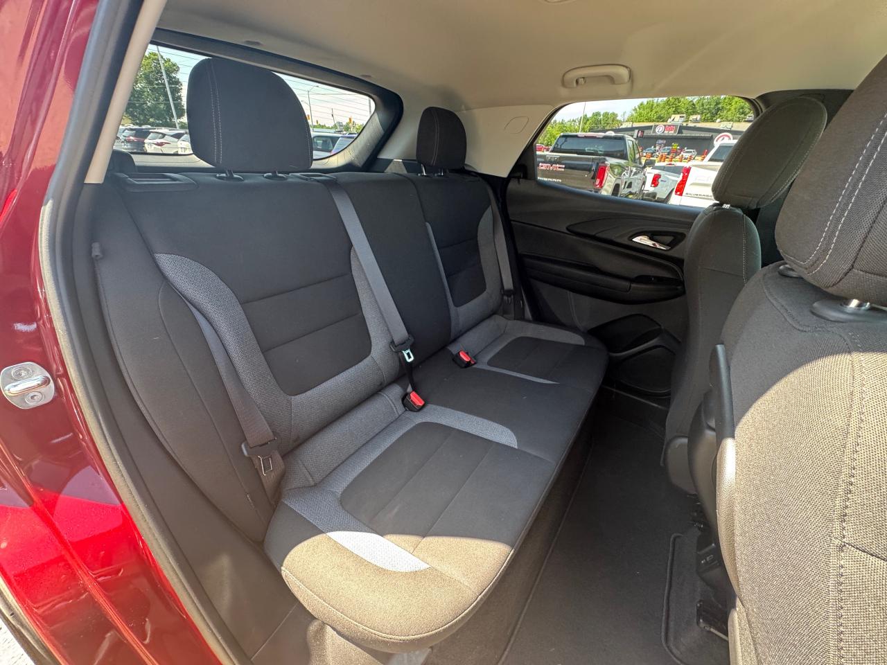 2021 Chevrolet TrailBlazer LT Front-Wheel Drive Photo