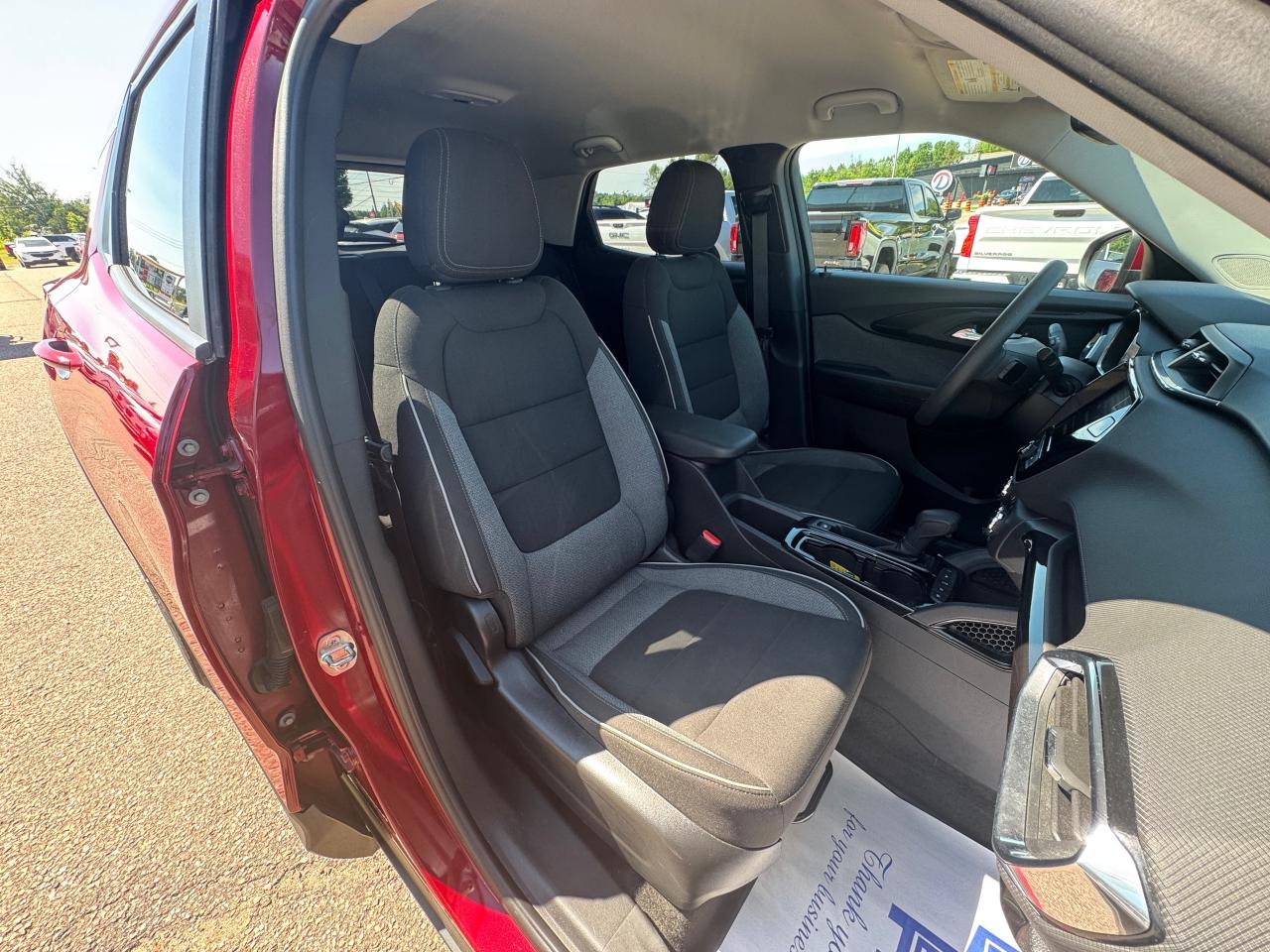 2021 Chevrolet TrailBlazer LT Front-Wheel Drive Photo