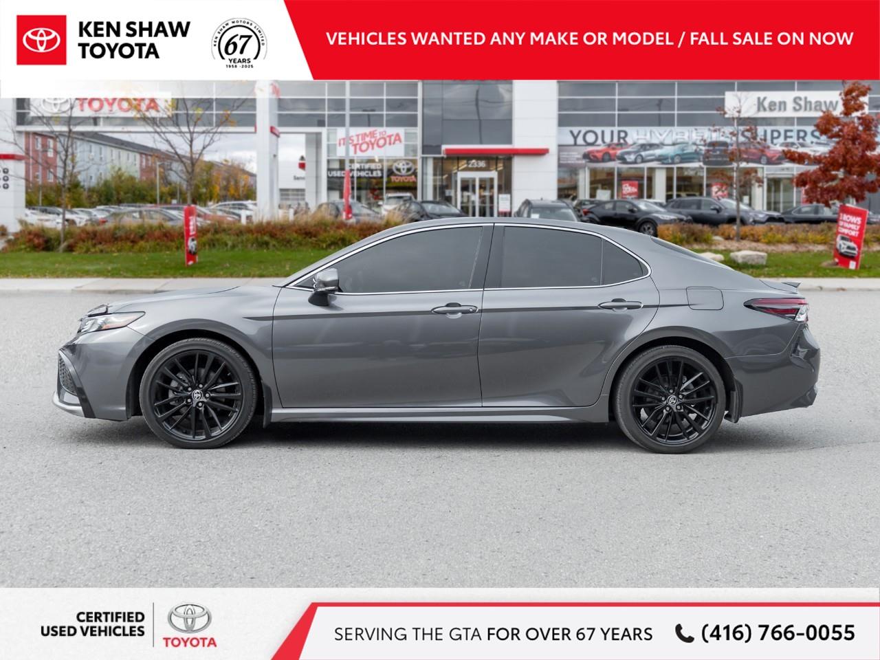 2022 Toyota Camry XSE 4dr All-Wheel Drive Sedan Photo3