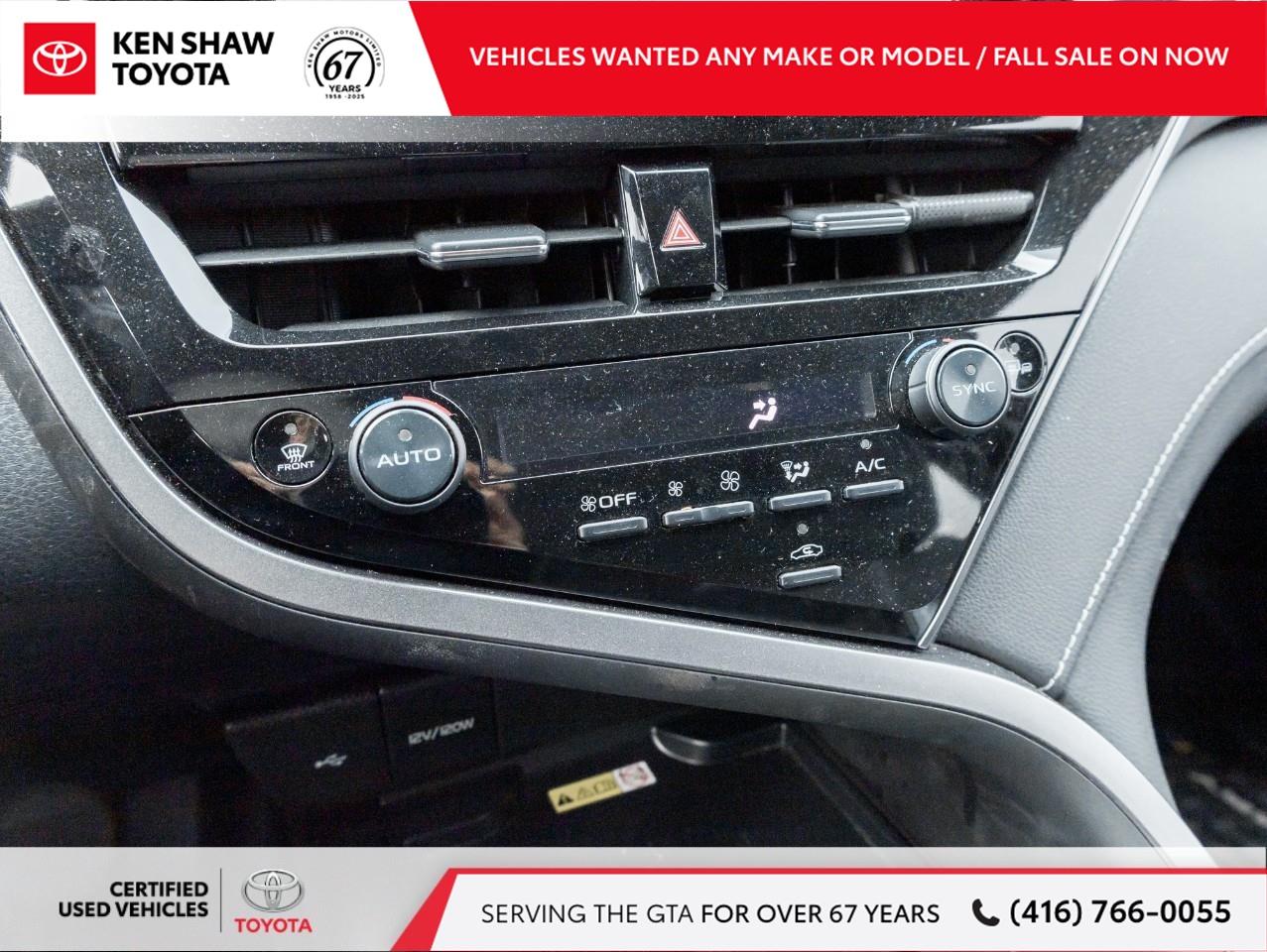 2022 Toyota Camry XSE 4dr All-Wheel Drive Sedan Photo